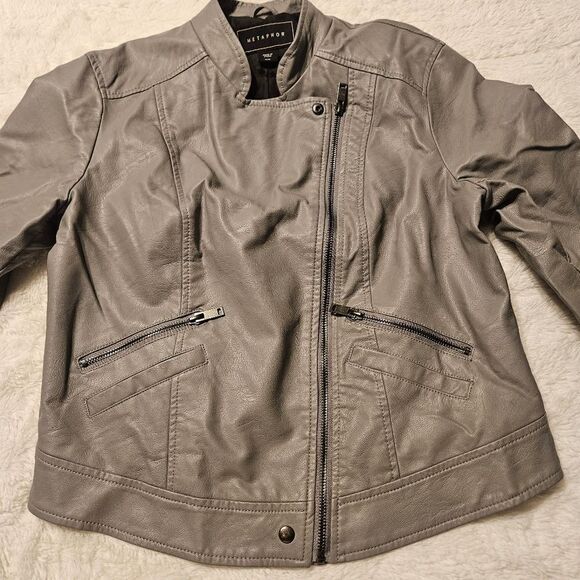 Metaphor jacket  - Picture 1 of 9